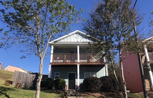 1 front of house